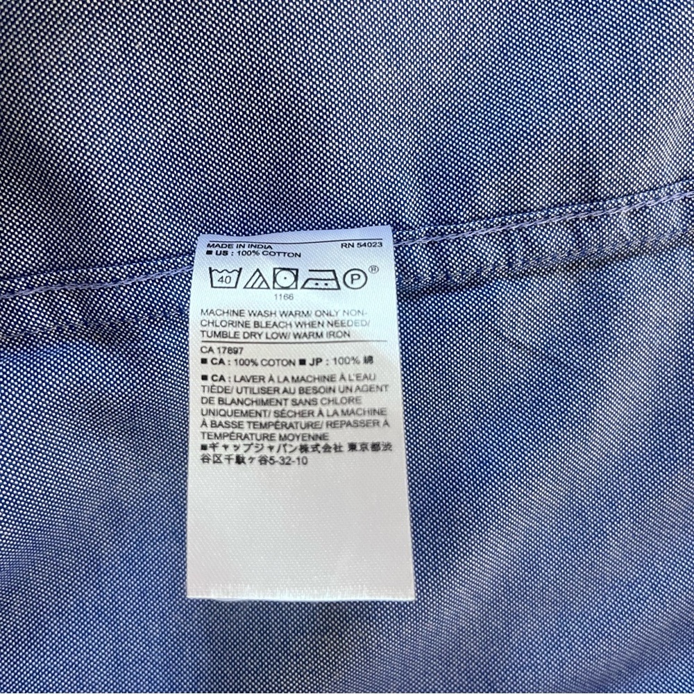 Banana Republic Light Blue Casual Button-Down Shirt Size L - Picture 6 of 6